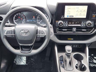 2023 Toyota Highlander XSE