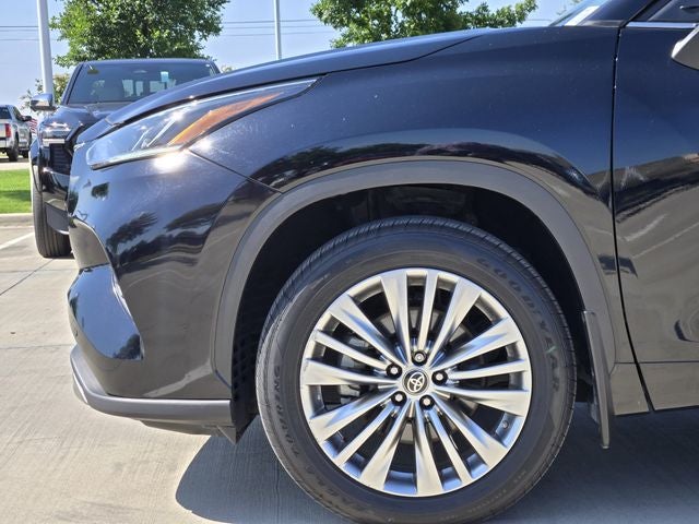 2024 Toyota Highlander Platinum