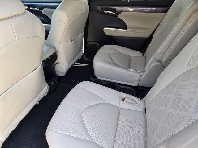 2024 Toyota Highlander Platinum