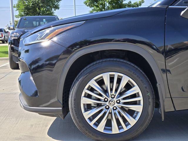 2024 Toyota Highlander Platinum