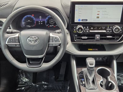 2025 Toyota Highlander Limited