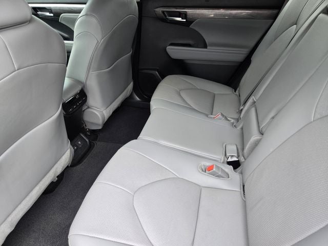 2025 Toyota Highlander Limited