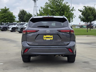 2025 Toyota Highlander Limited