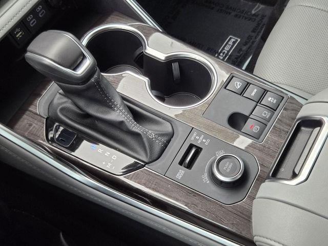 2025 Toyota Highlander Limited