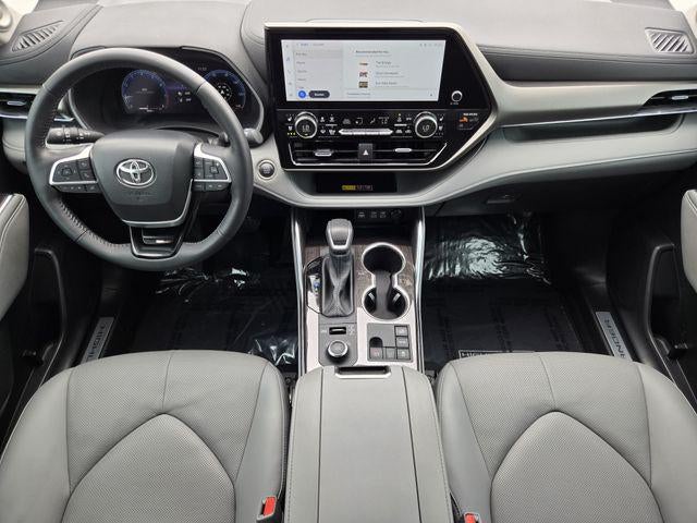 2025 Toyota Highlander Limited