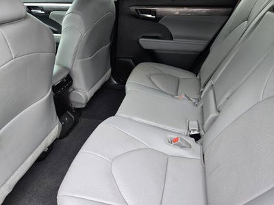 2025 Toyota Highlander Limited