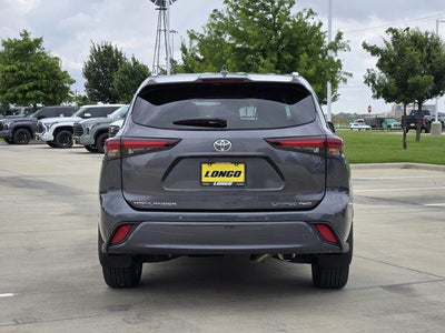 2025 Toyota Highlander Limited