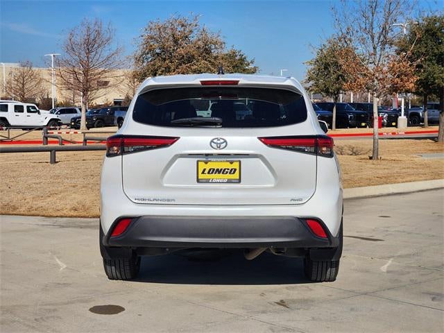 2023 Toyota Highlander L