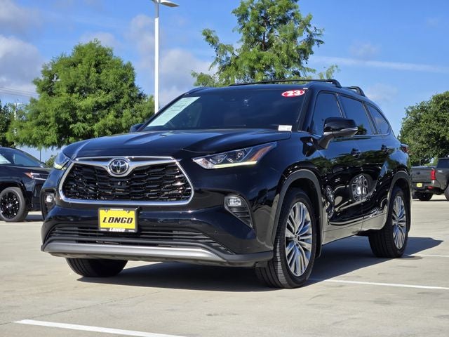 2023 Toyota Highlander Platinum
