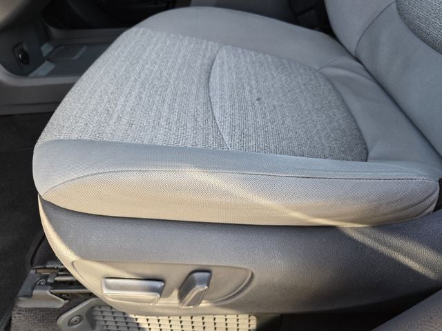 2021 Toyota Sienna LE 8 Passenger