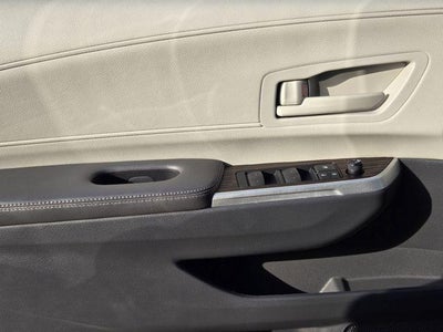 2021 Toyota Sienna LE 8 Passenger