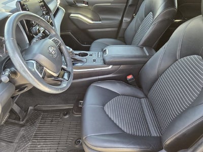2022 Toyota Highlander XSE