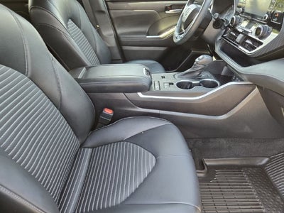 2022 Toyota Highlander XSE