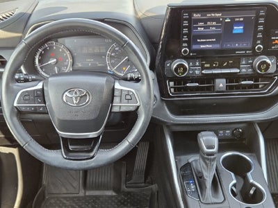 2022 Toyota Highlander XSE