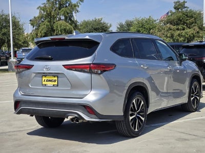 2022 Toyota Highlander XSE