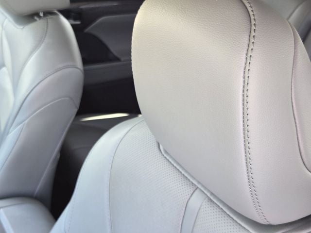 2023 Toyota Highlander Hybrid Limited