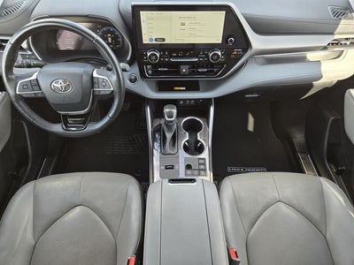 2023 Toyota Highlander Hybrid Limited