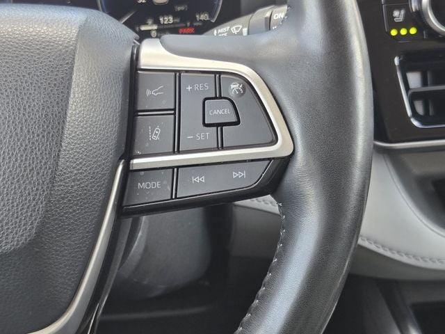 2023 Toyota Highlander Hybrid Limited