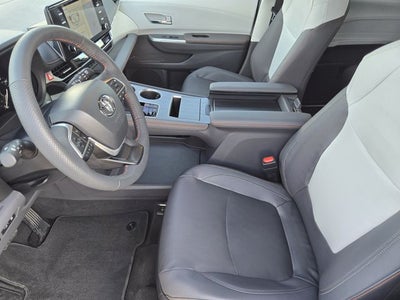 2024 Toyota Sienna XSE 7 Passenger