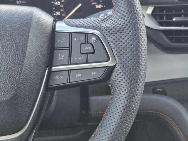 2024 Toyota Sienna XSE 7 Passenger