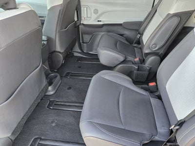 2024 Toyota Sienna XSE 7 Passenger