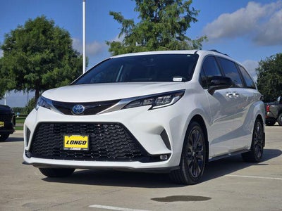 2024 Toyota Sienna XSE 7 Passenger