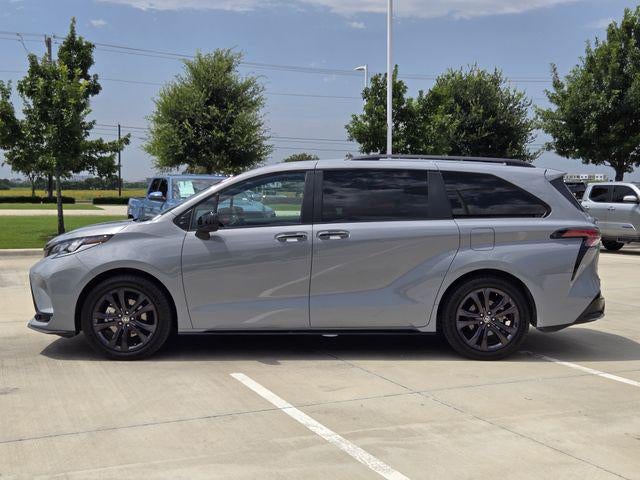 2026 Toyota Sienna XSE 7 Passenger