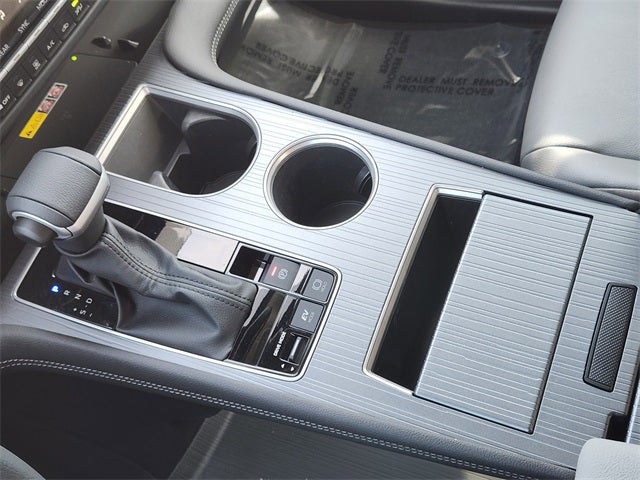 2025 Toyota Sienna XLE 8 Passenger