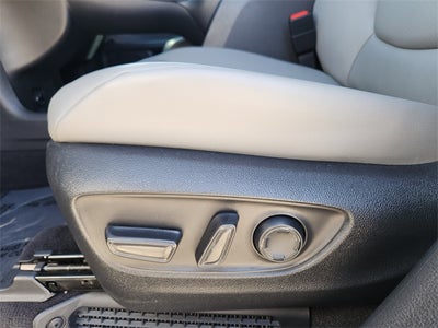 2025 Toyota Sienna XLE 8 Passenger