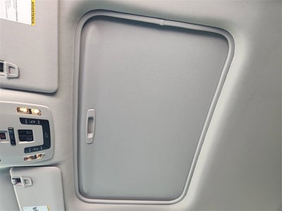 2025 Toyota Sienna XLE 8 Passenger