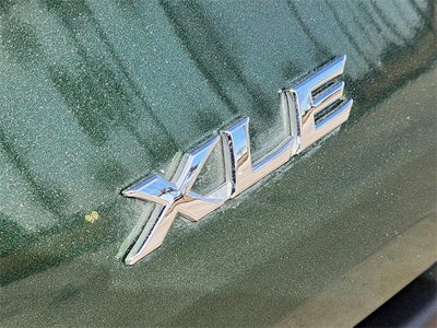 2025 Toyota Sienna XLE 8 Passenger