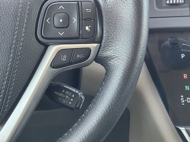 2018 Toyota Sienna XLE 8 Passenger