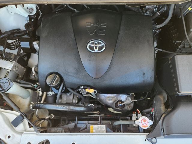 2018 Toyota Sienna XLE 8 Passenger