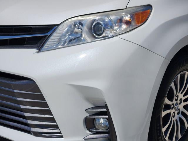 2018 Toyota Sienna XLE 8 Passenger