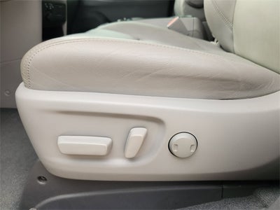 2019 Toyota Sienna XLE 8 Passenger