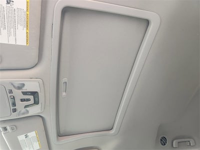 2019 Toyota Sienna XLE 8 Passenger