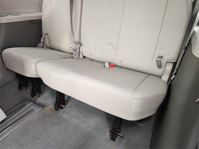 2019 Toyota Sienna XLE 8 Passenger