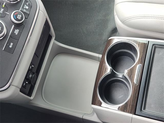 2019 Toyota Sienna XLE 8 Passenger