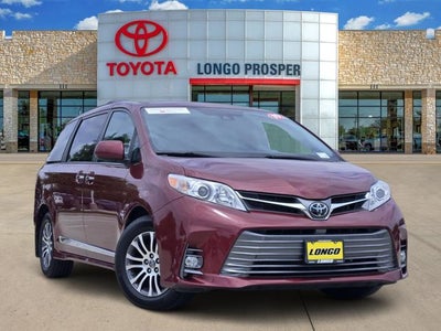 2019 Toyota Sienna XLE 8 Passenger