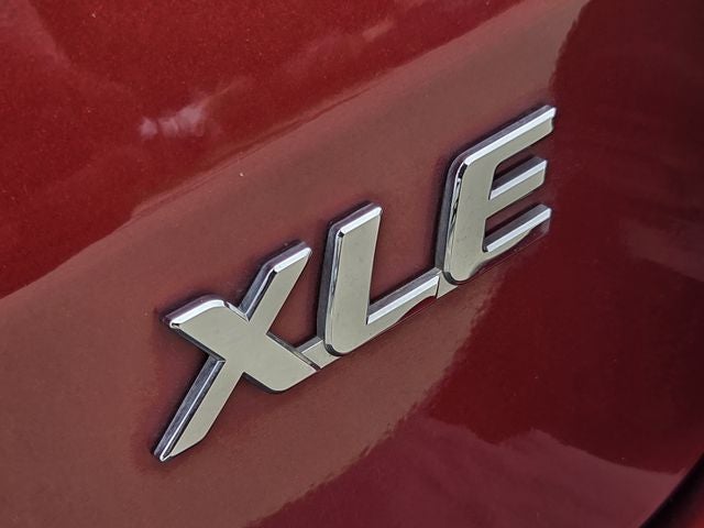 2019 Toyota Sienna XLE 8 Passenger