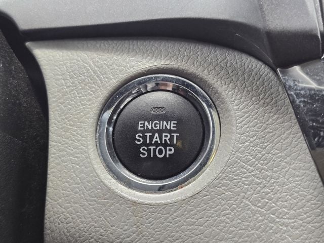 2019 Toyota Sienna XLE 8 Passenger