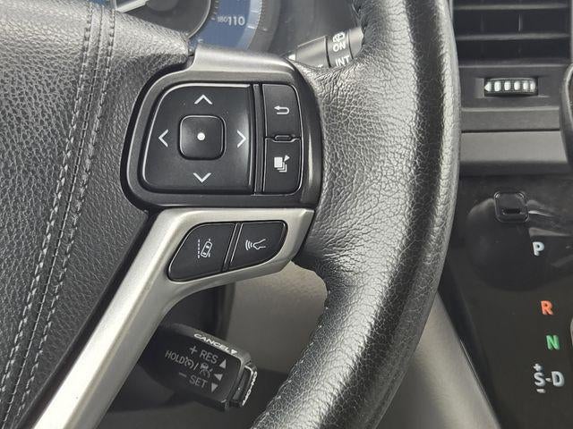 2019 Toyota Sienna XLE 8 Passenger