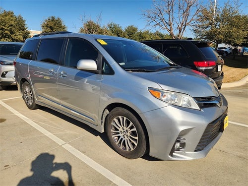 2019 Toyota Sienna XLE 7 Passenger