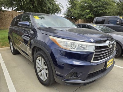 2016 Toyota Highlander LE V6