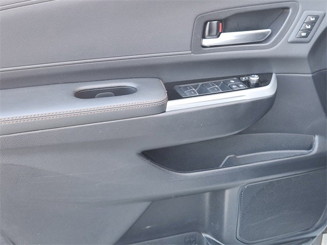 2025 Toyota Sienna Limited 7 Passenger