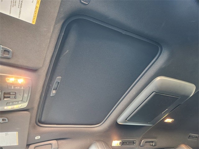 2025 Toyota Sienna Limited 7 Passenger