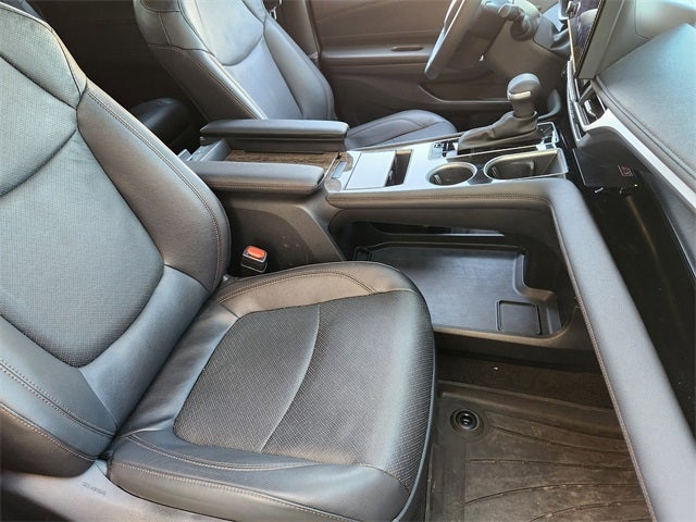 2025 Toyota Sienna Limited 7 Passenger
