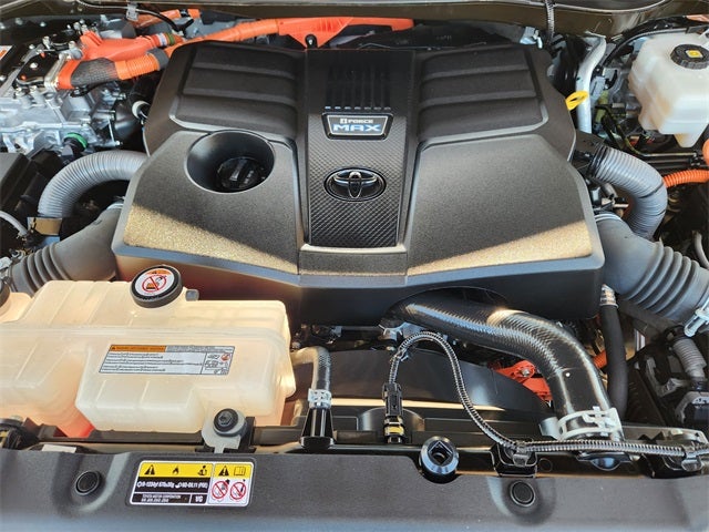 2023 Toyota Tundra Hybrid Platinum