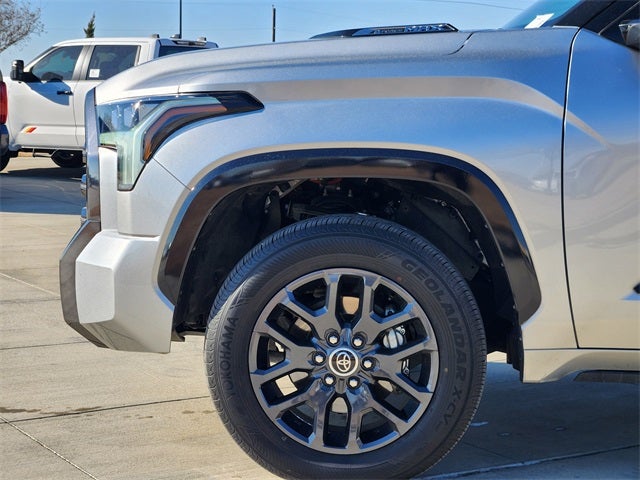 2023 Toyota Tundra Hybrid Platinum