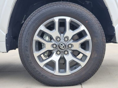 2023 Toyota Tundra Hybrid Capstone